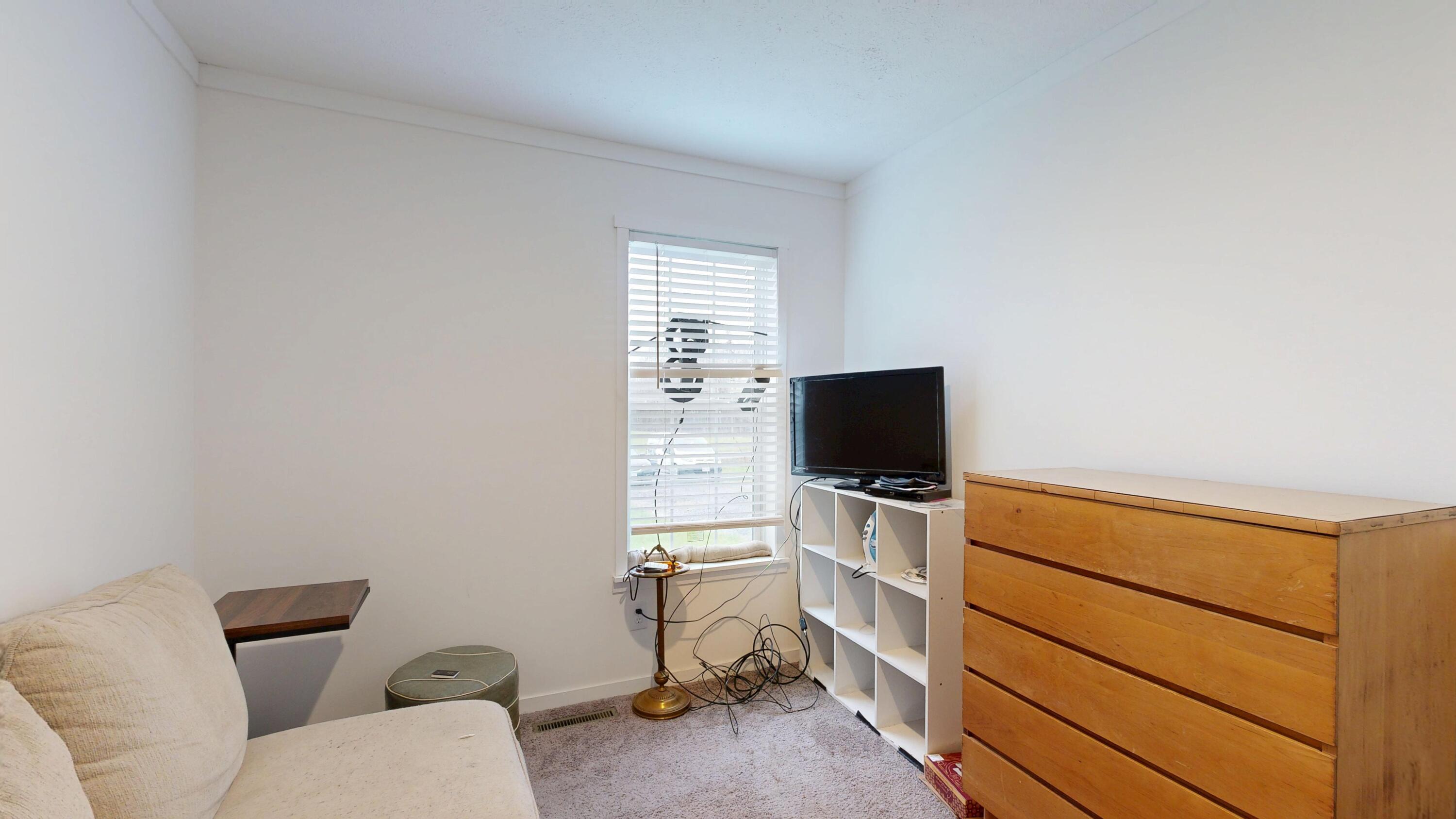 38 S Greenridge Heights Oakland ME 04963