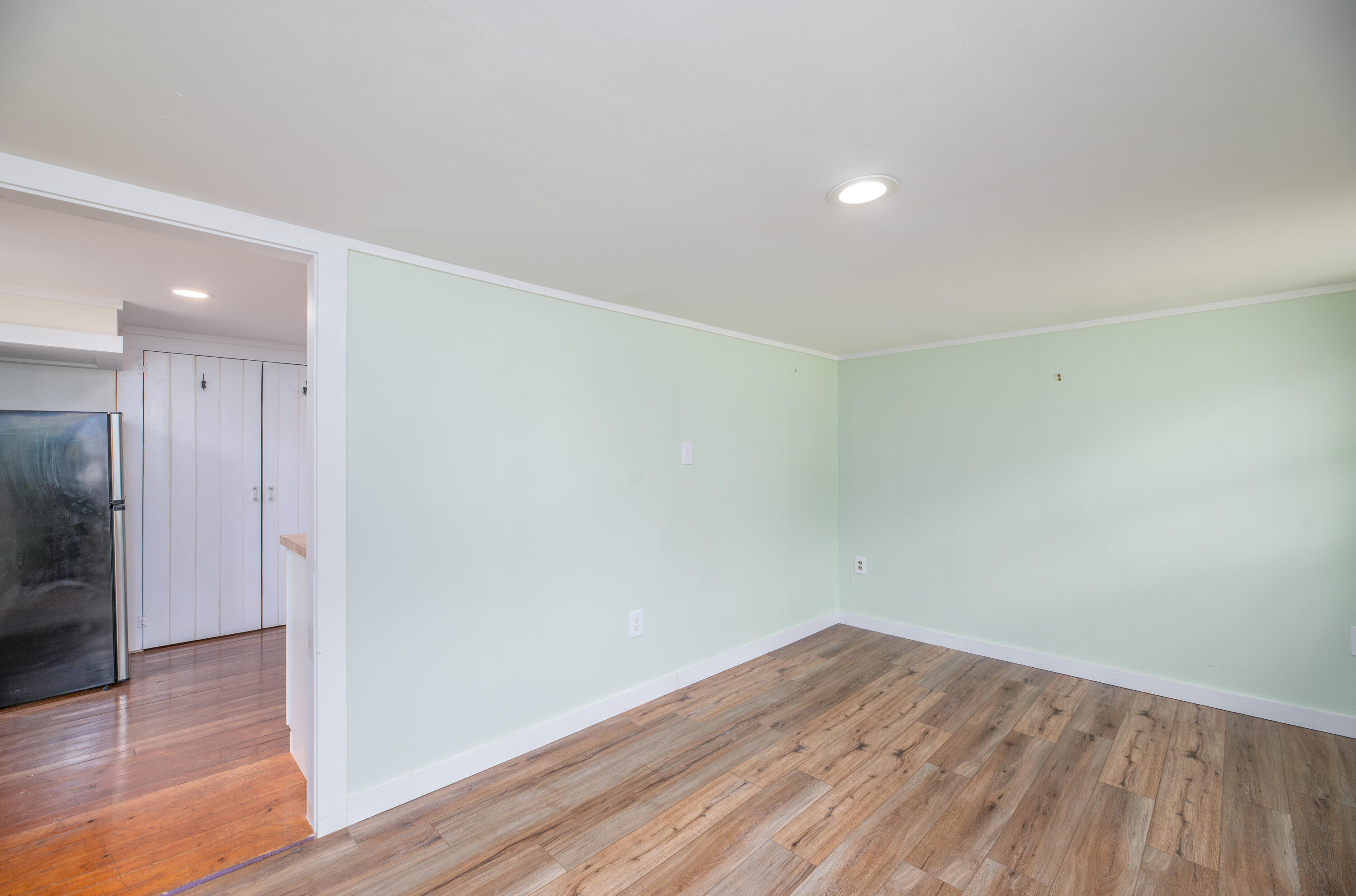 380 E Neck Road Nobleboro ME 04555