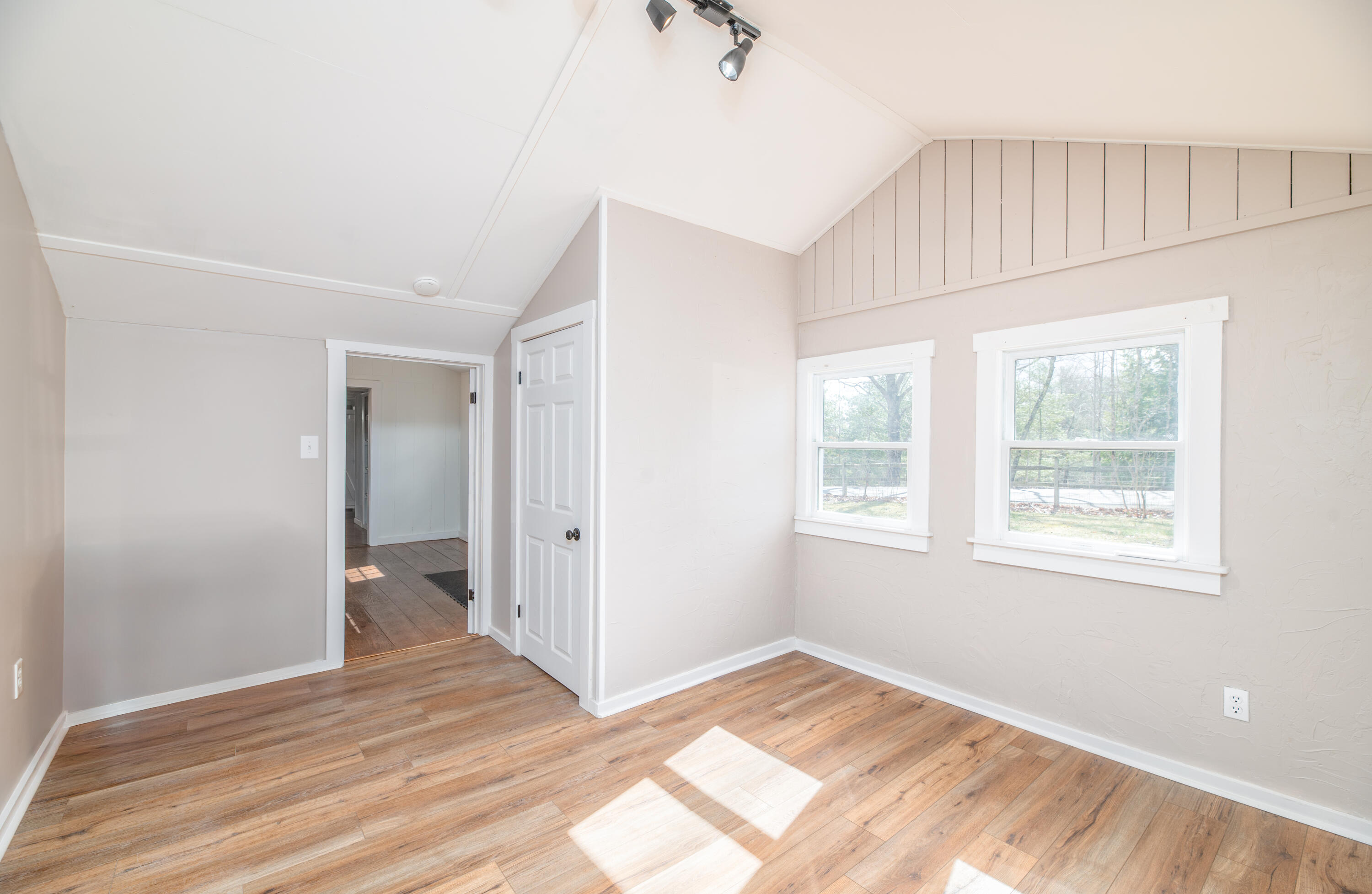 380 E Neck Road Nobleboro ME 04555