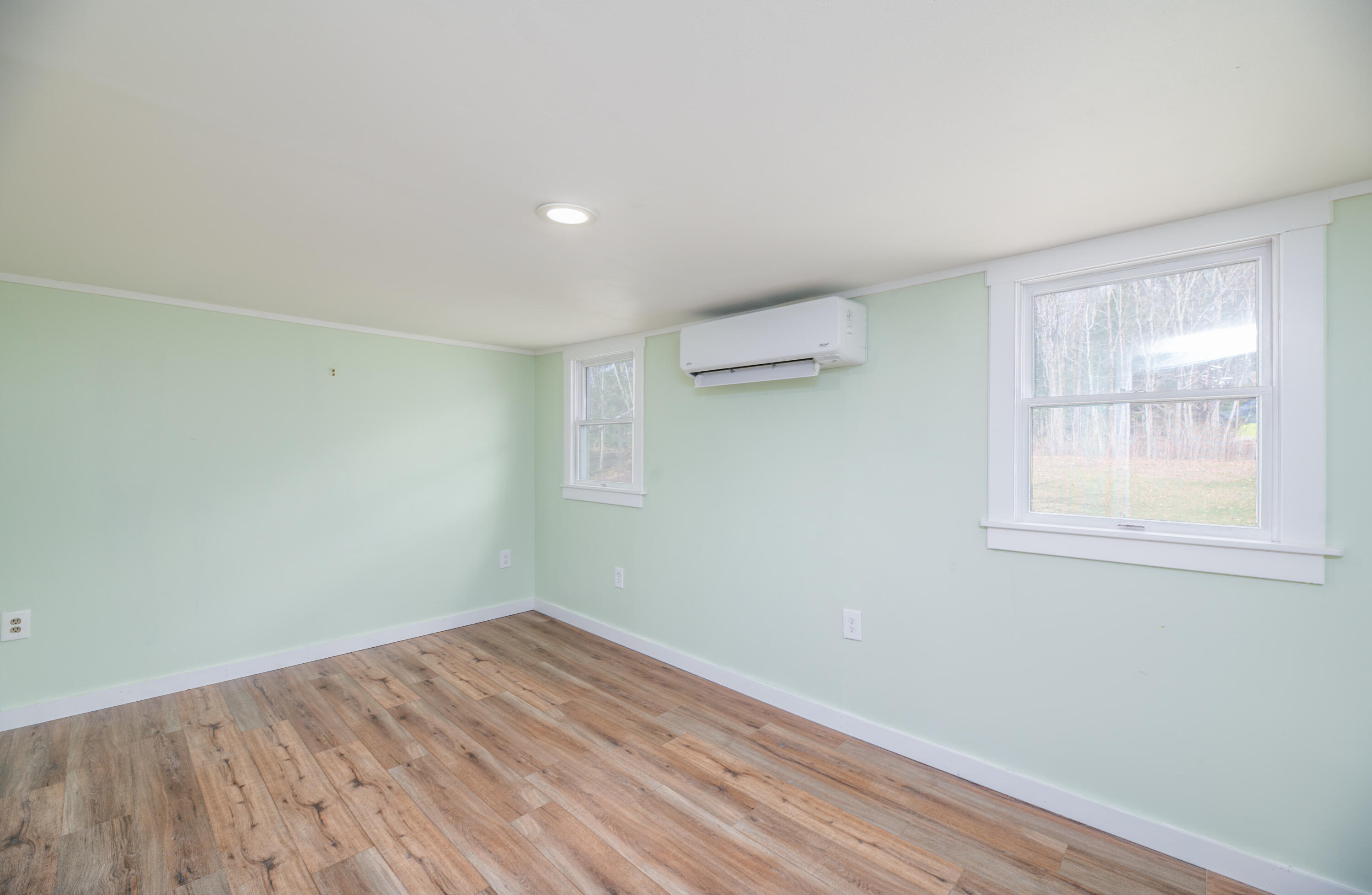 380 E Neck Road Nobleboro ME 04555