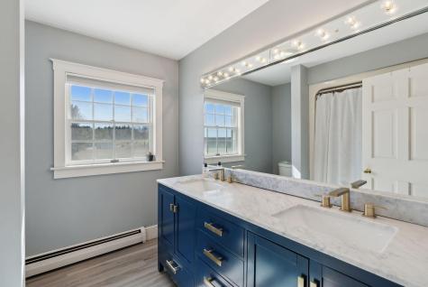 2 Muirfield Road Falmouth ME 04105