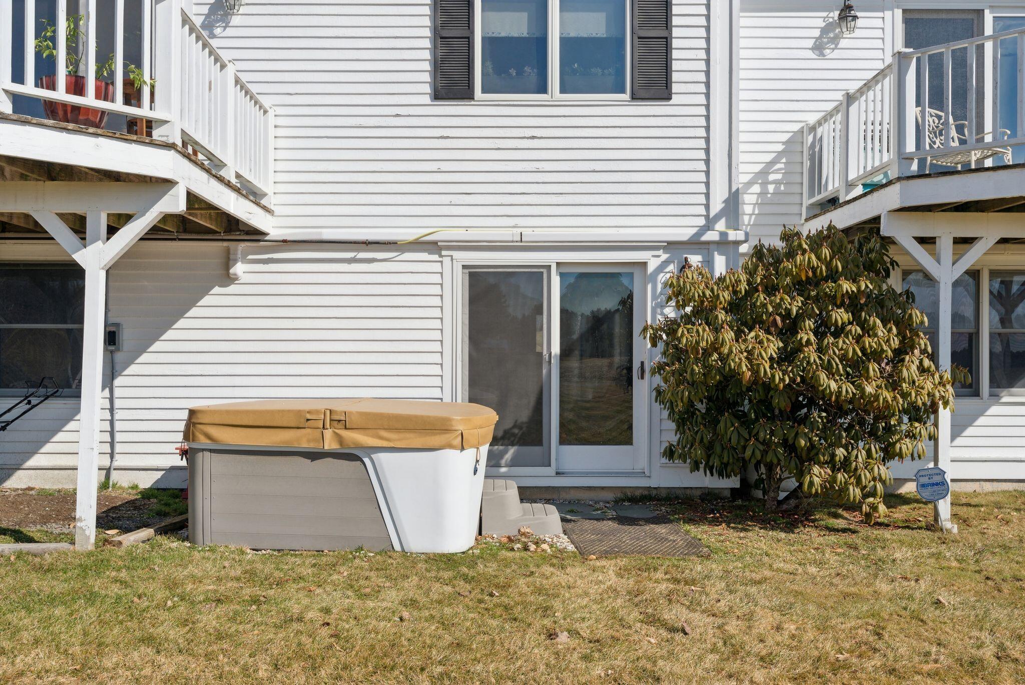 2 Muirfield Road Falmouth ME 04105