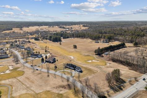 2 Muirfield Road Falmouth ME 04105