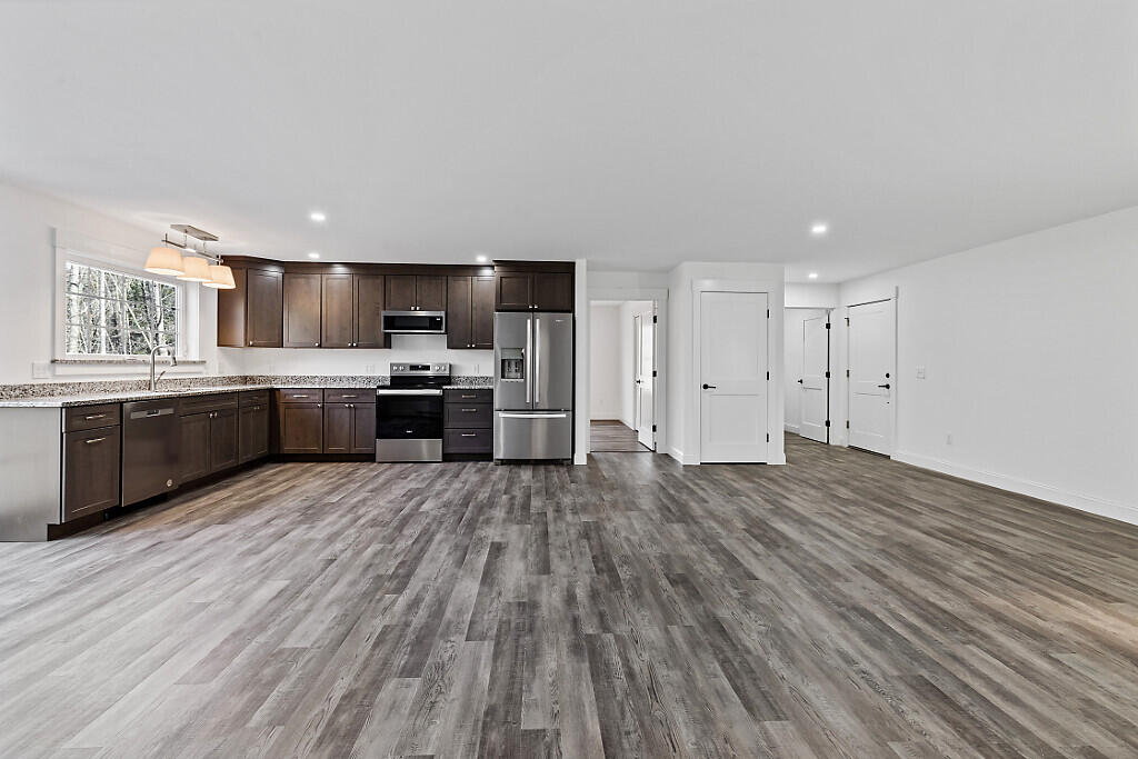 11 Balsam Lane Litchfield ME 04350