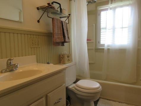 44 Bushey Circle Lewiston ME 04240