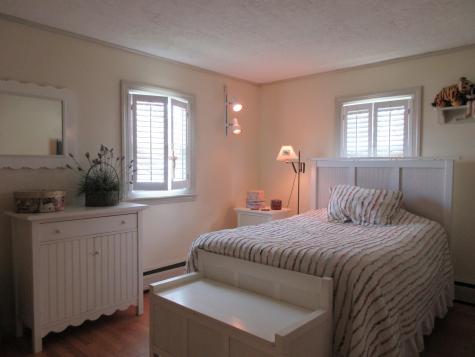 44 Bushey Circle Lewiston ME 04240