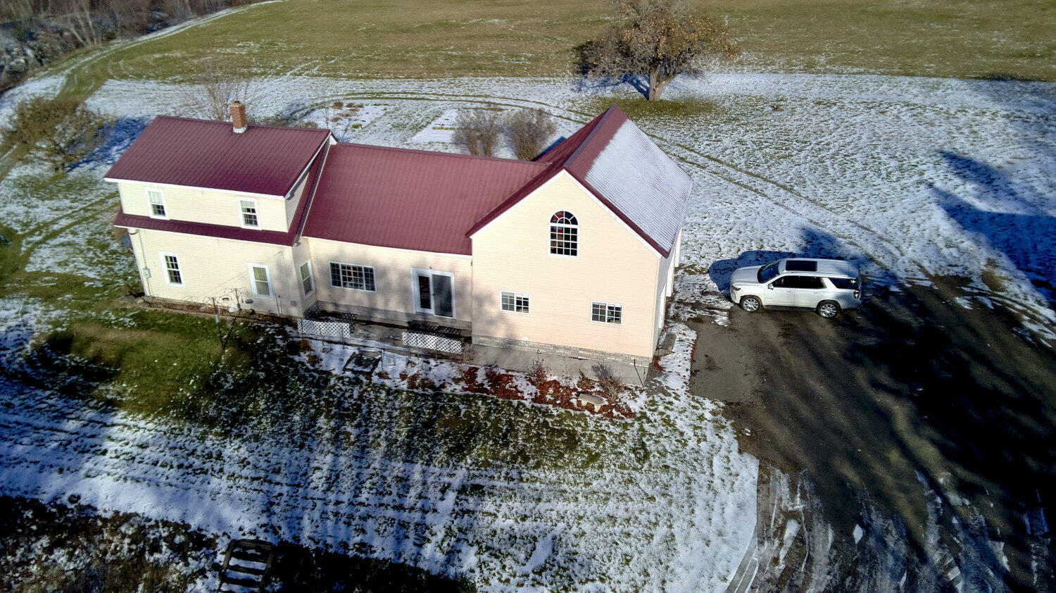 6 Shamrock Road Dover-foxcroft ME 04426