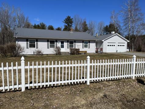 119 Bowman Street Farmingdale ME 04344