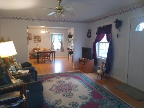 119 Bowman Street Farmingdale ME 04344
