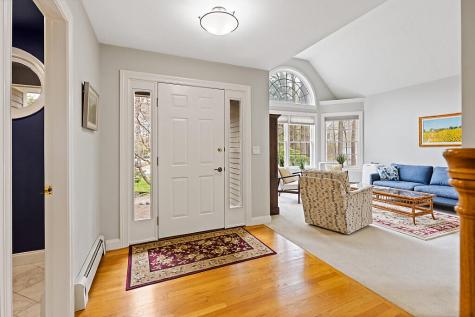 13 Baxter Lane Brunswick ME 04011