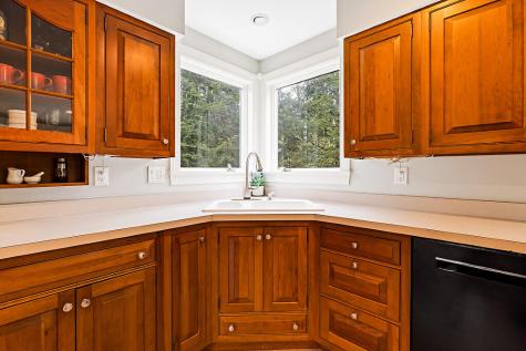 13 Baxter Lane Brunswick ME 04011