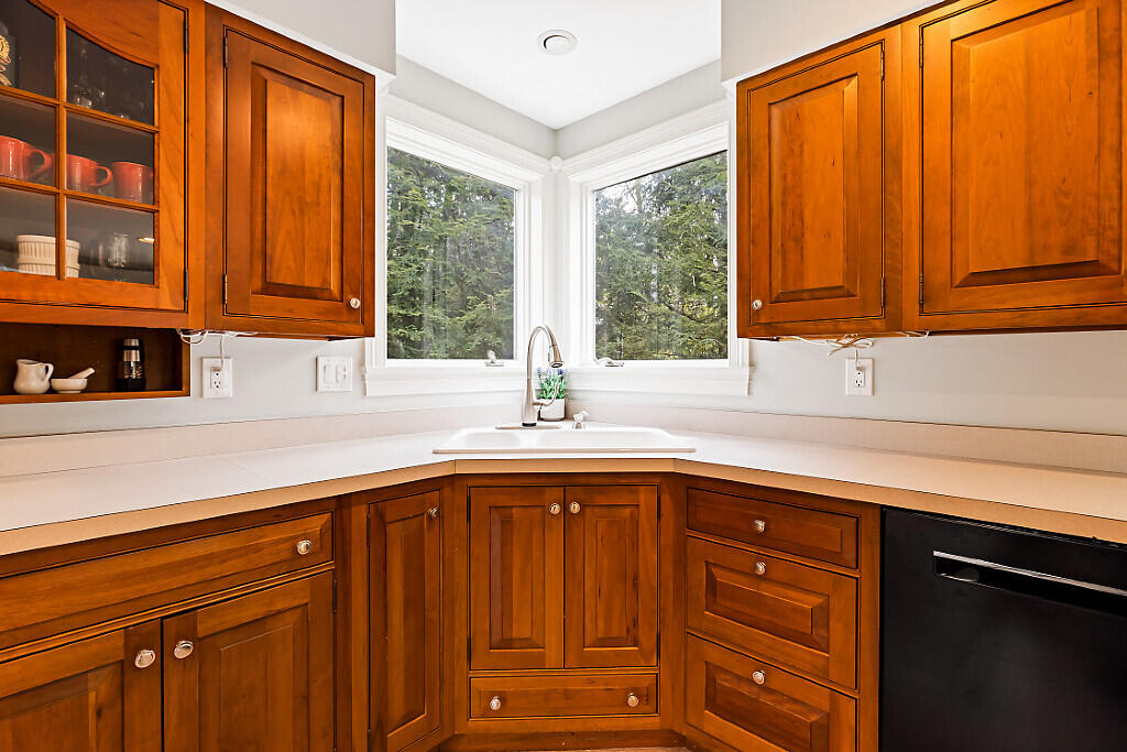 13 Baxter Lane Brunswick ME 04011