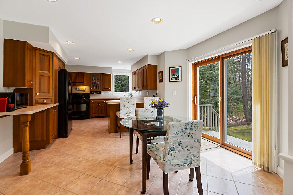 13 Baxter Lane Brunswick ME 04011
