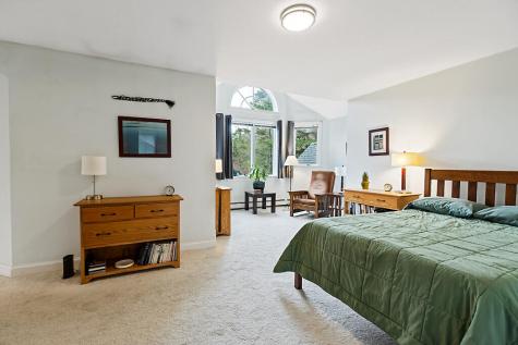 13 Baxter Lane Brunswick ME 04011