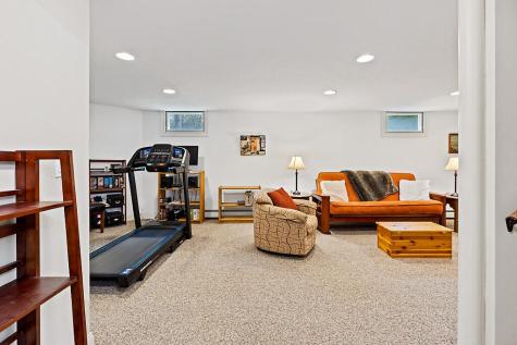 13 Baxter Lane Brunswick ME 04011