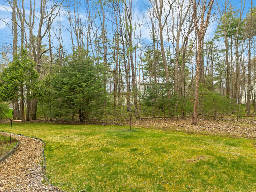 13 Baxter Lane Brunswick ME 04011