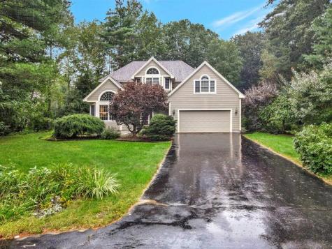 13 Baxter Lane Brunswick ME 04011