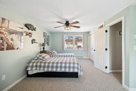 6 Pheasant Court York ME 03909