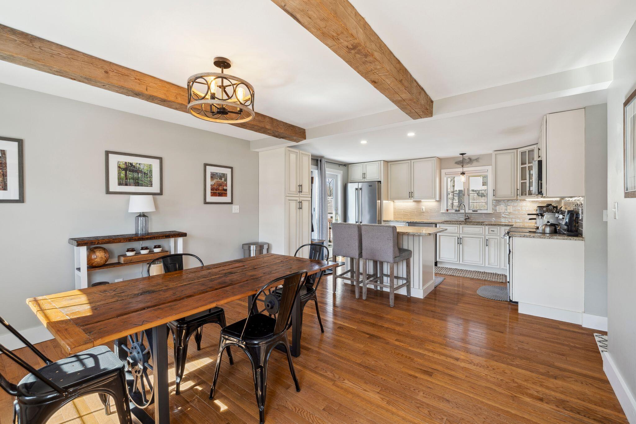 6 Pheasant Court York ME 03909