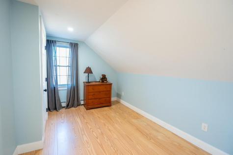 139 Wentworth Road Berwick ME 03901