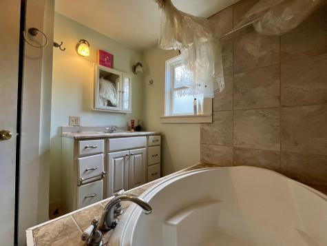 516 Greenwood Road Norway ME 04268