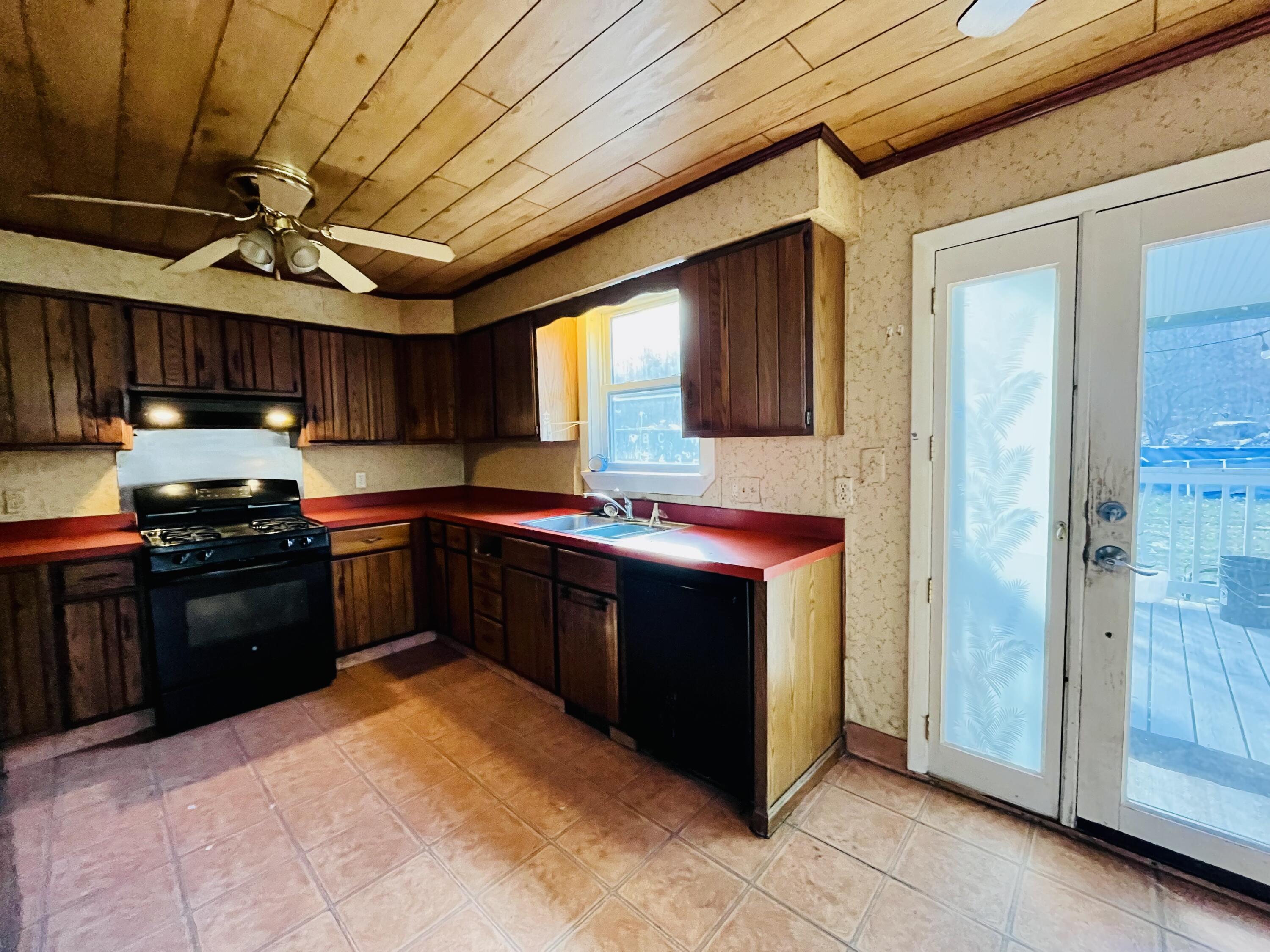 516 Greenwood Road Norway ME 04268