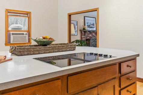 31 Clay Hill Road York ME 03902