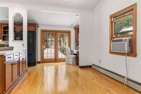 31 Clay Hill Road York ME 03902