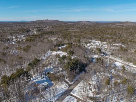 31 Clay Hill Road York ME 03902