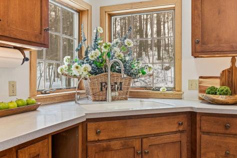 31 Clay Hill Road York ME 03902