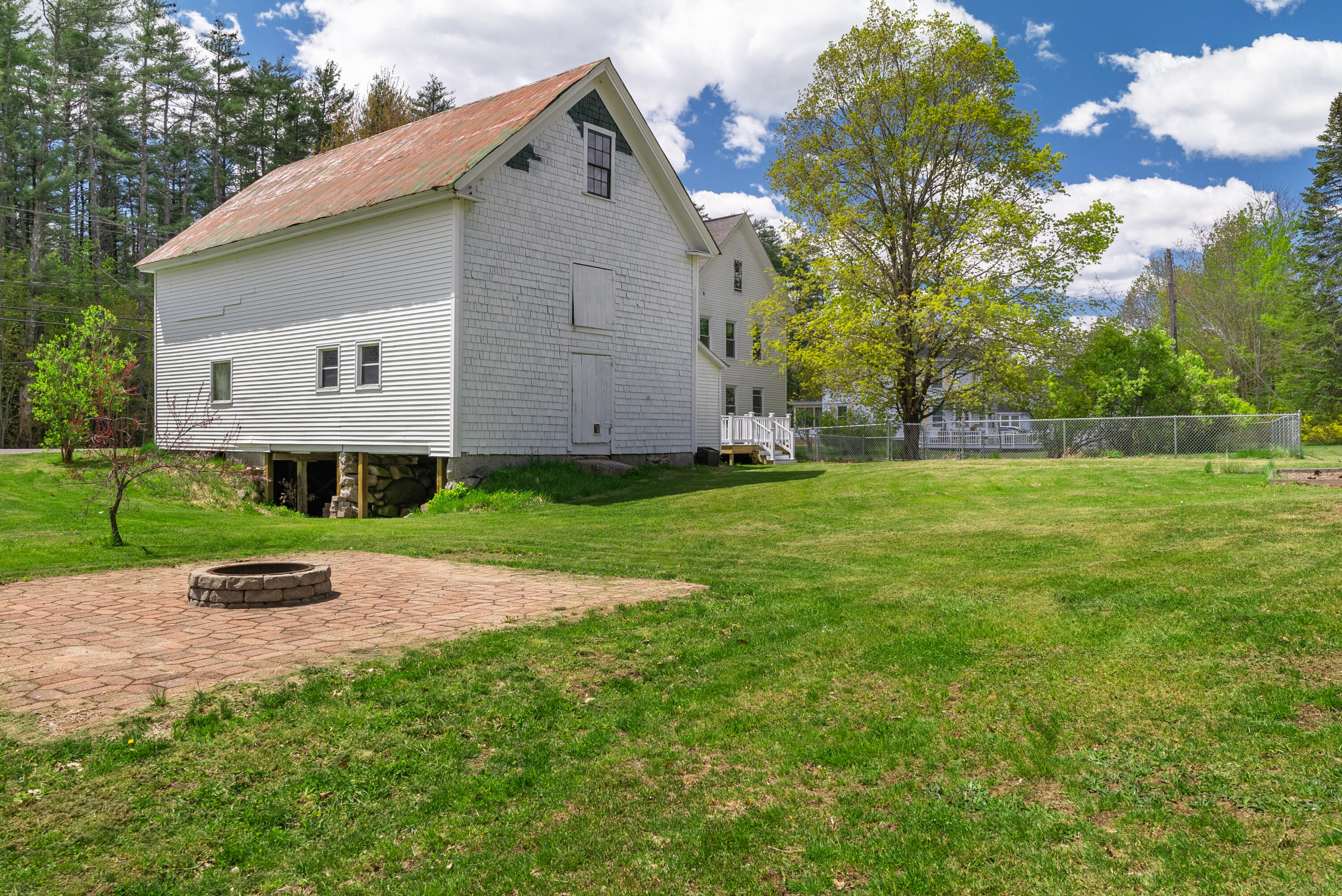 106 Federal Road Parsonsfield ME 04047