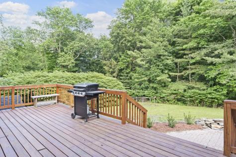 96 Leighton Road Falmouth ME 04105
