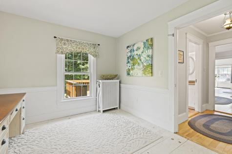 96 Leighton Road Falmouth ME 04105
