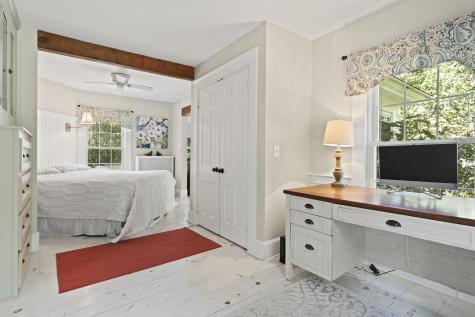 96 Leighton Road Falmouth ME 04105