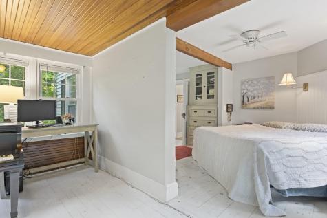 96 Leighton Road Falmouth ME 04105