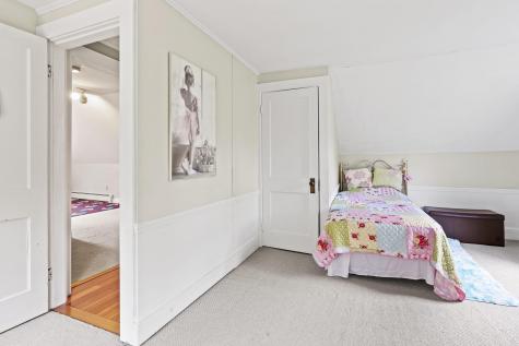 96 Leighton Road Falmouth ME 04105