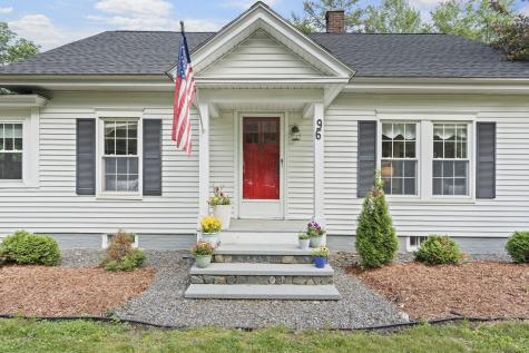 96 Leighton Road Falmouth ME 04105