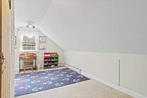 96 Leighton Road Falmouth ME 04105