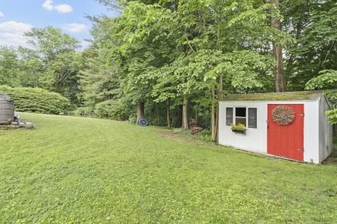 96 Leighton Road Falmouth ME 04105