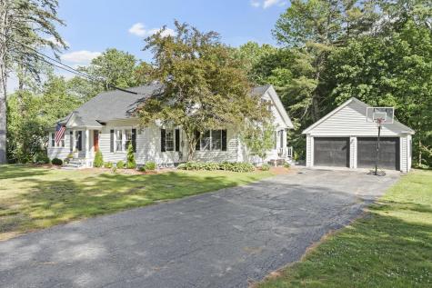 96 Leighton Road Falmouth ME 04105
