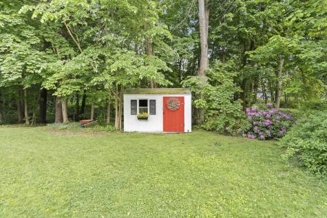 96 Leighton Road Falmouth ME 04105