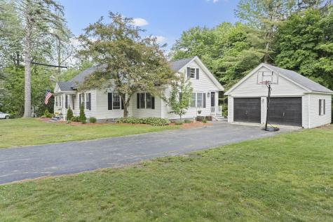 96 Leighton Road Falmouth ME 04105