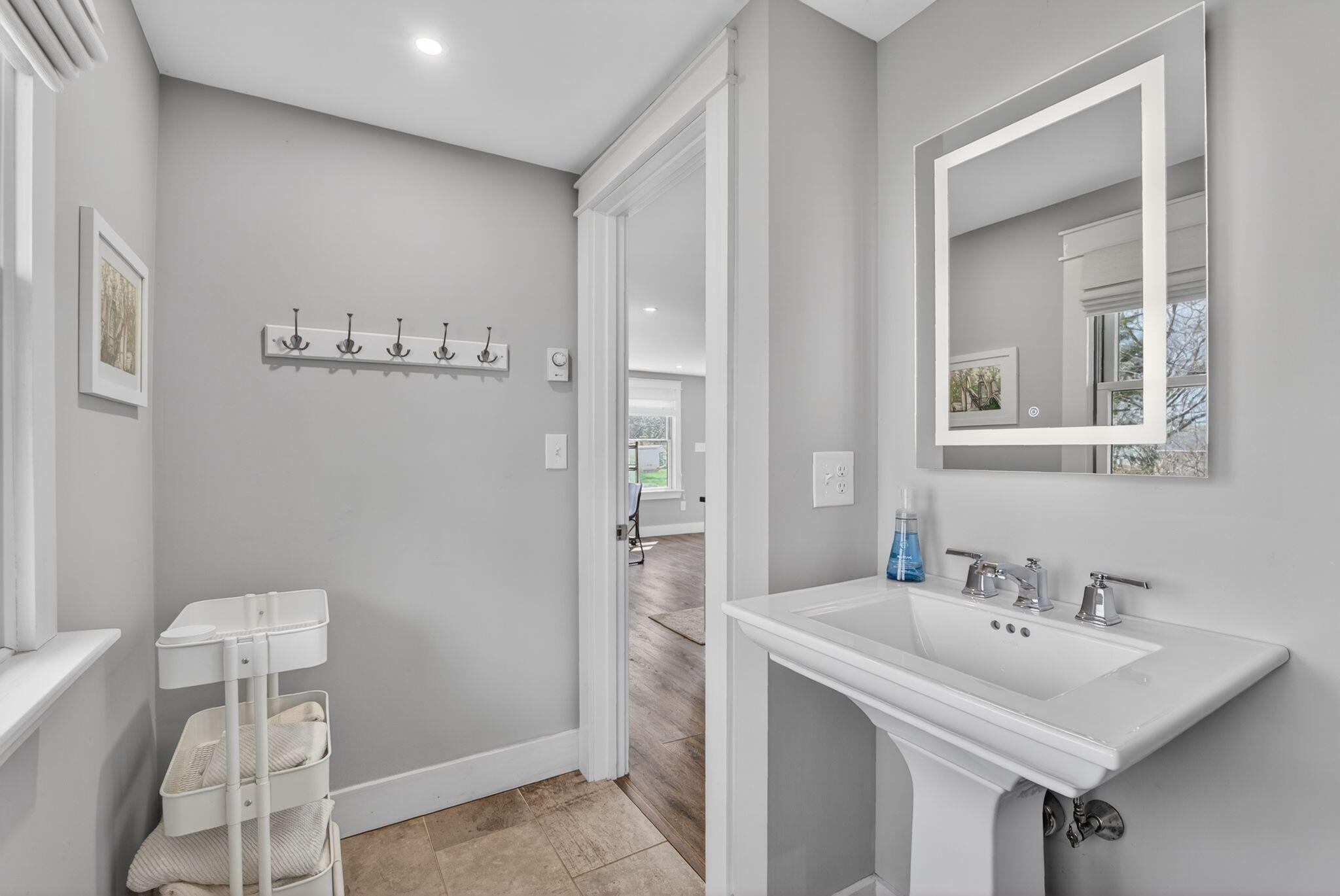6 Perkins Lane Kennebunkport ME 04046
