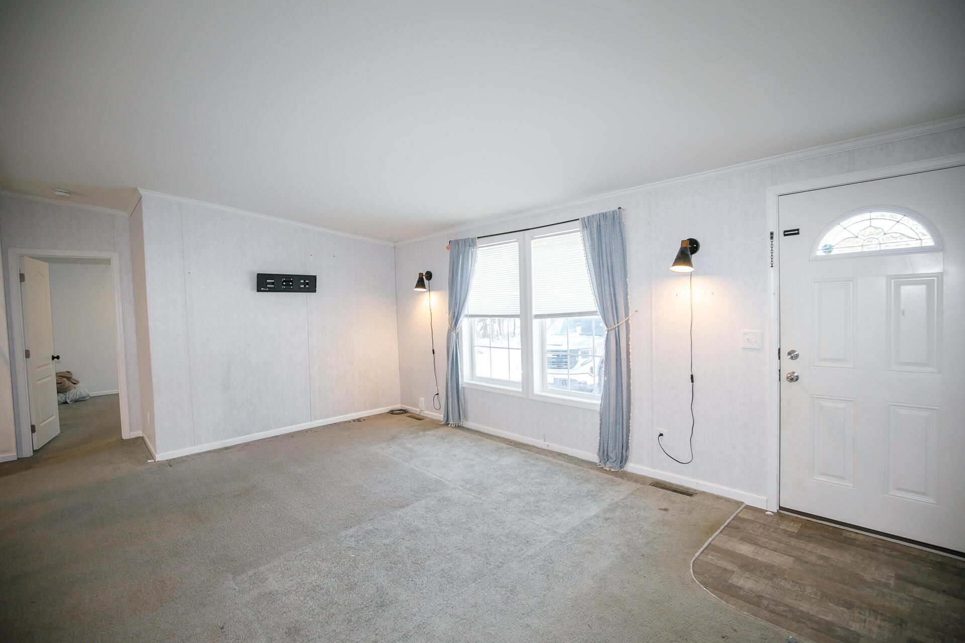 9 Kaleb's Way Dresden ME 04342