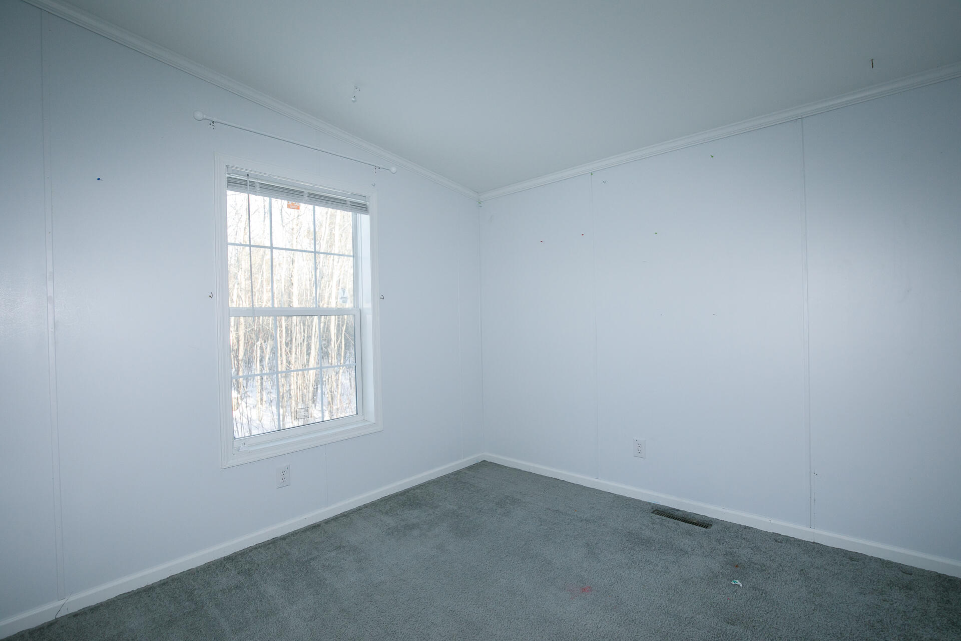 9 Kaleb's Way Dresden ME 04342