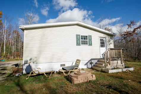 9 Kaleb's Way Dresden ME 04342