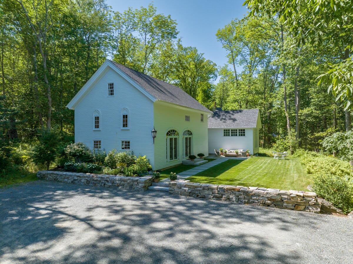 14 Old Westport Lane Blue Hill ME 04614