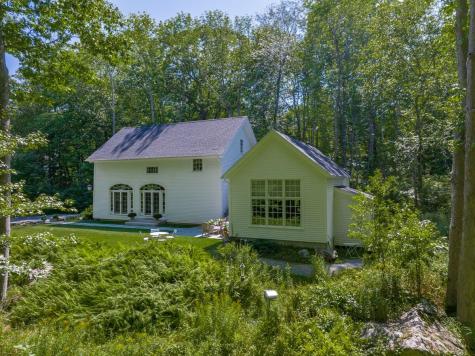 14 Old Westport Lane Blue Hill ME 04614