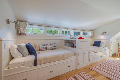 541 E Blue Hill Road Blue Hill ME 04614