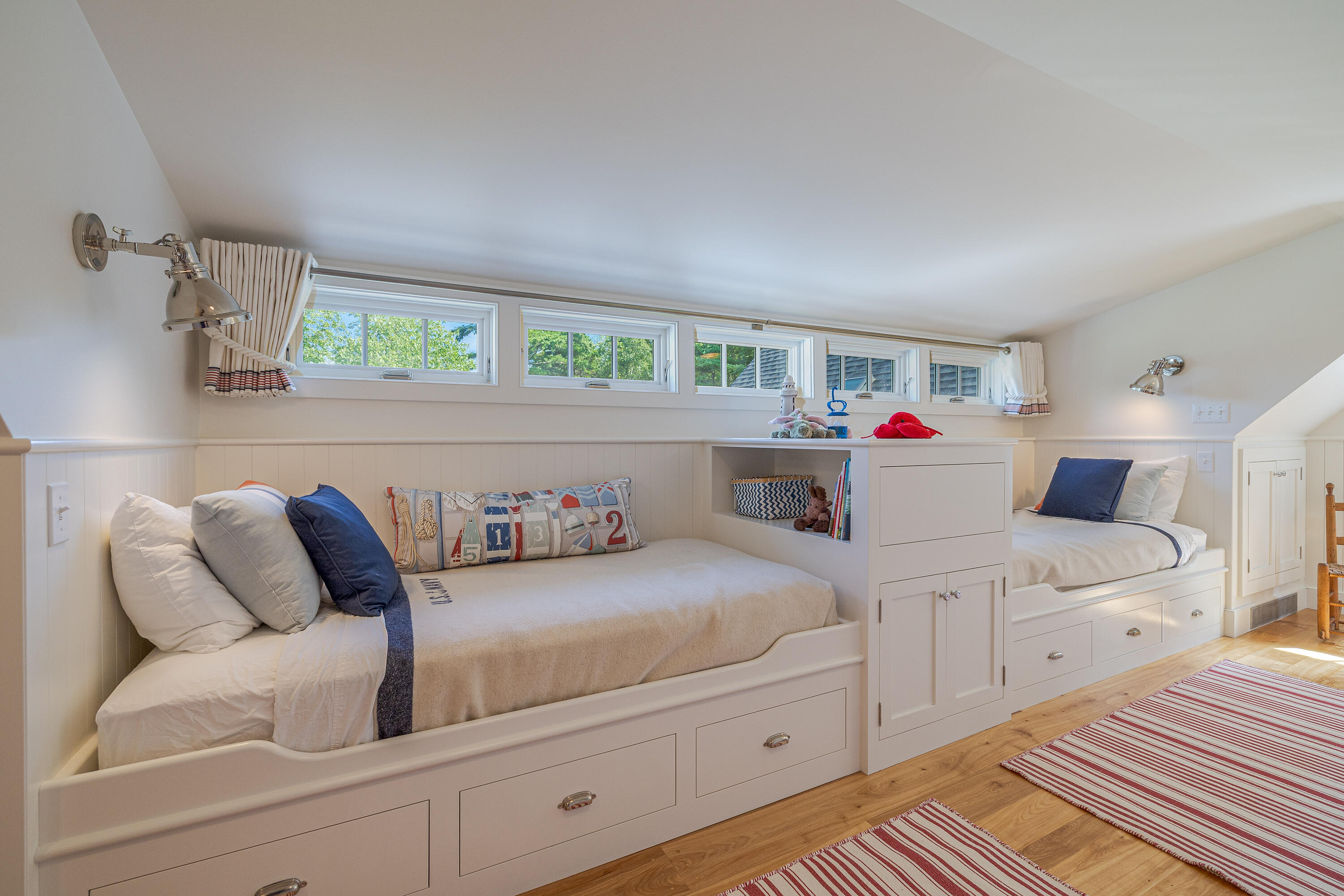 541 E Blue Hill Road Blue Hill ME 04614